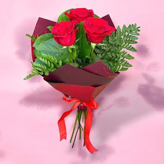 Buchet 3 Trandafiri Rosii