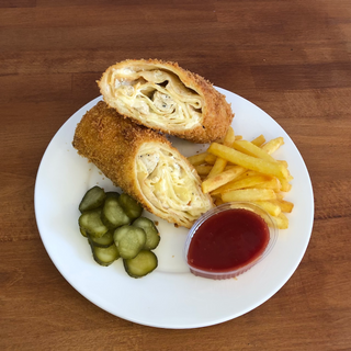 Pohovana palačinka Piletina kačkavalj