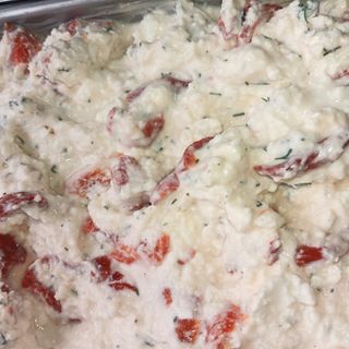 Катък с печена чушка