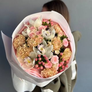 Букет квітів 9920