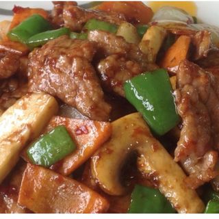 Ternera Salteada Con Salsa Gon-Bao