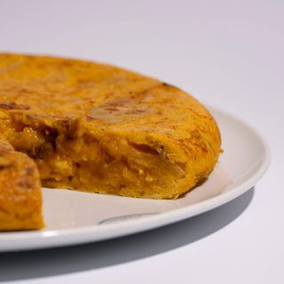 Tortilla de Cebolla Frita (Para 4-6 Personas)
