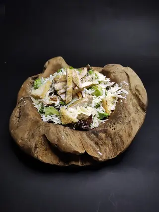 Салата Цезар с пиле (280гр)