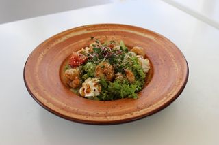 Салат з креветками (200г)