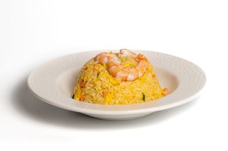 Riso saltato con gamberi