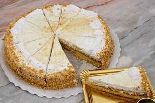 Porción Tarta Almendra y Merengue