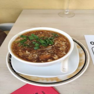 Sopa de cordero en cazuela