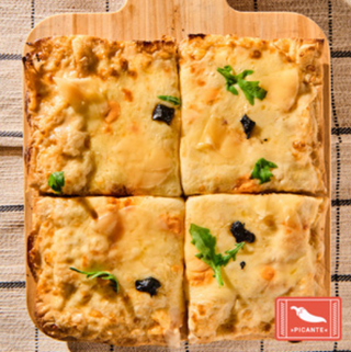 Pizza 4 Quesos Picante (27.5 Cm. x 25 Cm.)