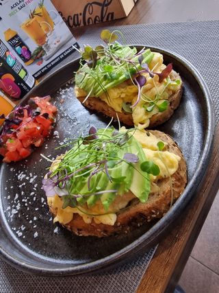 Scrambled avocado