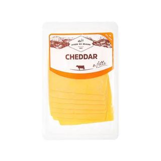 Сир Чеддер нарізаний 130г Fior di Maso