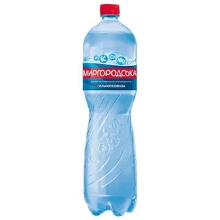 Вода 1,5 л Миргородська мінеральна сильногазована