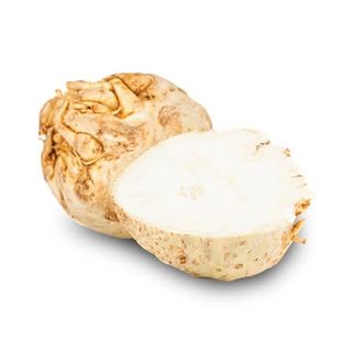 Korijen celera, komad