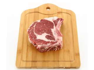 Antricot de manzat cu os, maturat, Black Angus, per kg