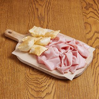 Gnocco fritto con Mortadella "Favola"