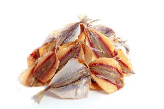 Stavrid galber sărat-uscat