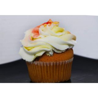 Cream Queen Cakes, Single Pack