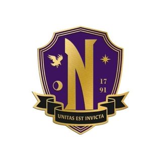 Wednesday - Nevermore grb bedž