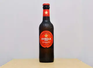 Бира Estrella Damm Barcelona Lager 4,6% бутилка (330ml)