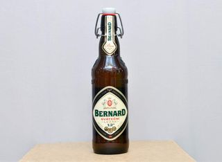 Бира Bernard Lager Светла Специална Swing 5,0% бутилка (500ml)