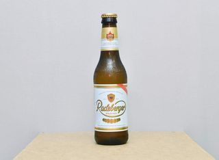 Бира Radeberger Pilsner 4,8% бутилка (330ml)