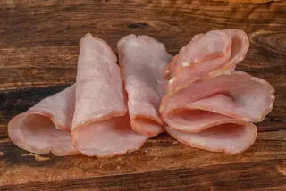 Delikates šunka