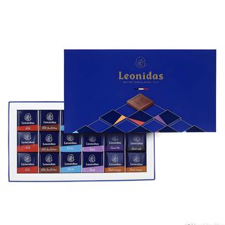 Napolitain кутия с шоколадови бонбони Leonidas (54бр)