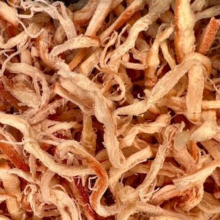 Сушени калмари настъргани червени (50г)