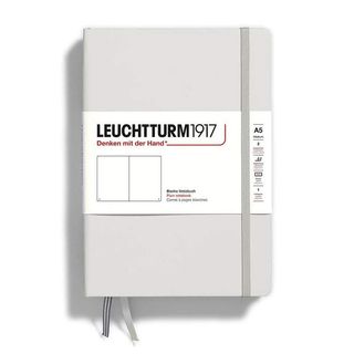 Тефтер Leuchtturm1917 - Light Grey, A5, твърди корици, бели страници,367246