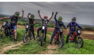 Офроуд приключение с електрически кросов мотор край Варна