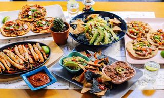 Мексиканска кухня: дегустация на петстепенно меню за двама