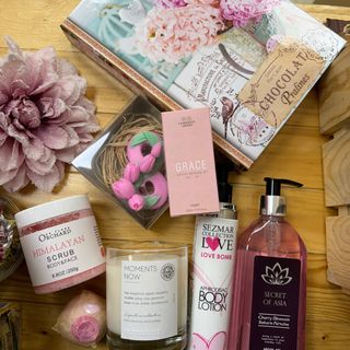 Луксозен Разкош в розово за любимата жена