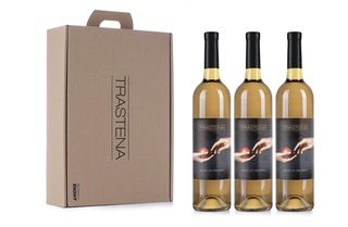 Винен комплект присТРАСТЕНА вино от ябълки