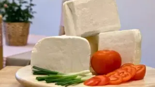 Telemea oaie nouă  / 100 g