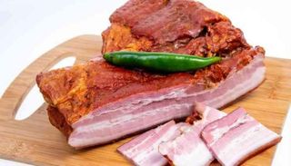 Piept porc afumat Bistrița