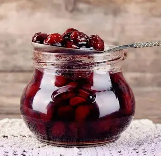 Gem de vișine (fructe nestropite) 