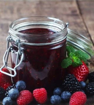 Dulceata de afine cu mure 
