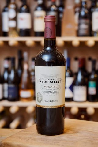 Federalist Zinfandel 750ml 2016