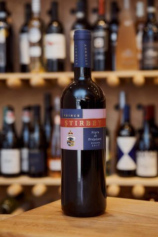 Stirbey Negru de Dragasani Rezerva 2017 750ml