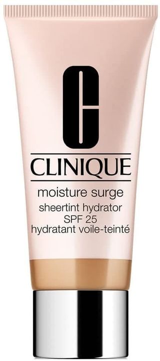 CLINIQUE puder teèni sheerting hydrator SPF 25 very light