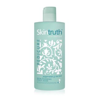 25644 Kupka za stopala koja ne peni SKINTRUTH Pepermint i čajevac 500ml