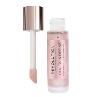 31220 F4 Tečni puder MAKEUP REVOLUTION Conceal & Define 23ml