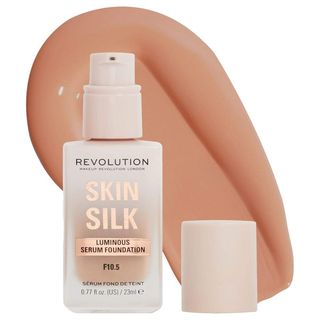 39944 F10.5 Serum tečni puder MAKEUP REVOLUTION Skin Silk 23ml