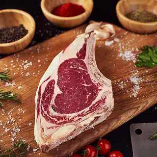 Cotlet de manzat maturat/dry aged kg