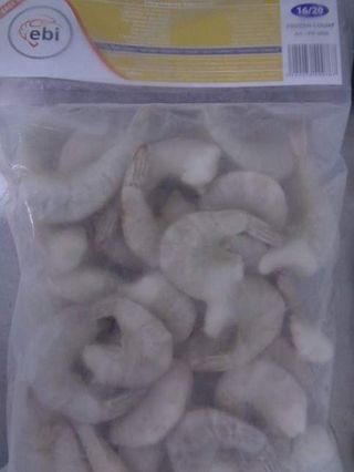 Скариди 16/20 Ванамей изч. с опашка сурови  - 1кг/бруто/ белени ,без глава-1брой