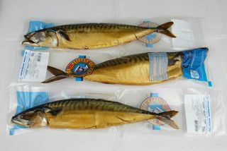 Пушена скумрия с глава 300/500гр-/7506/-1брой