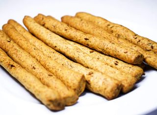 Гризини с пълнозърнесто брашно (100гр)