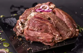 Pastramă de oaie în baiț