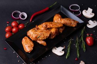 Aripioare de pui marinate