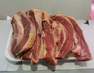 Cap de piept cu os de vitel