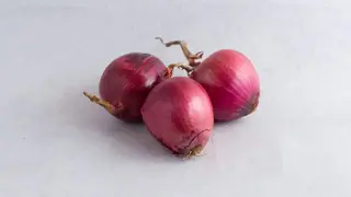 Ljubičasti luk  1kg